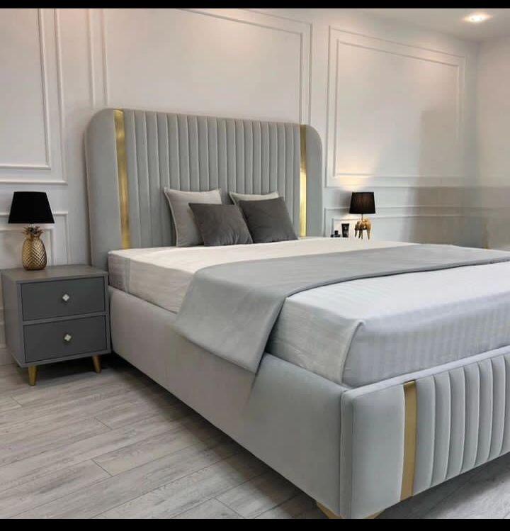 Premium Client Bed 16